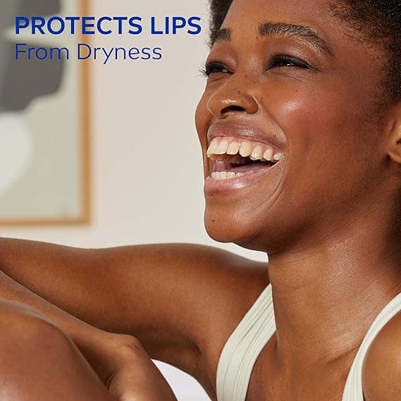 NIVEA Smoothness Lip Care SPF 15