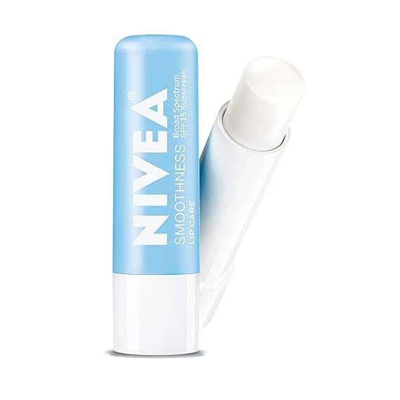 NIVEA Smoothness Lip Care SPF 15